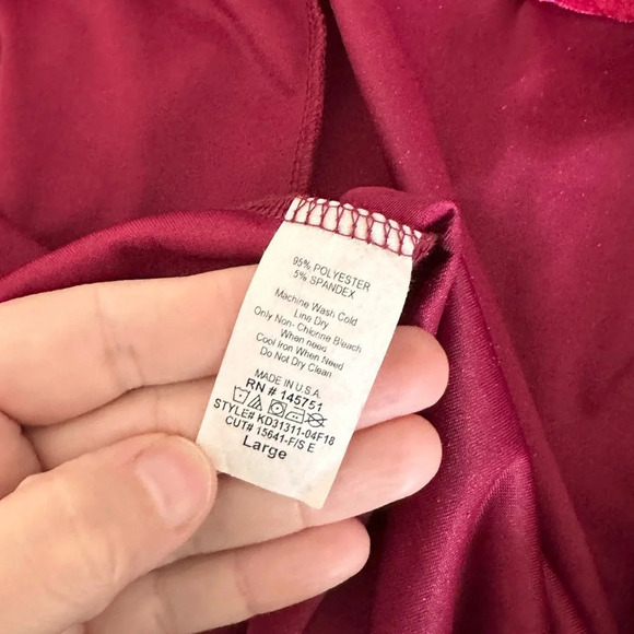 Altar’d State Burgundy Crushed Velvet Dress - Size Large - Like New Condition - Picture 9 of 11